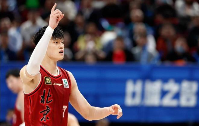 上赛季全明星已有4人出国打球，王俊杰直言暂不考虑CBA