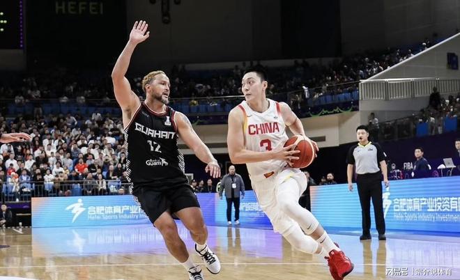 正式确定！中国男篮12人大名单公布，郭士强不留情面淘汰徐杰