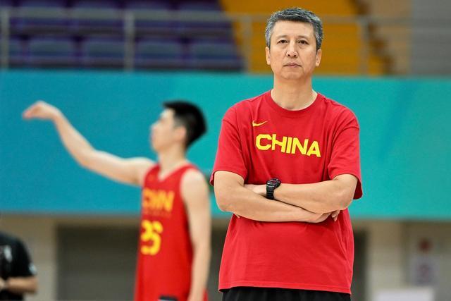 中国男篮亚洲杯夺牌存在一定可能性 球队需要力争以小组第一出线