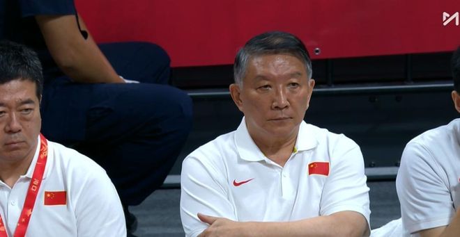 备战2026女篮世界杯，召回4人，淘汰4人，女篮仍有望创造佳绩
