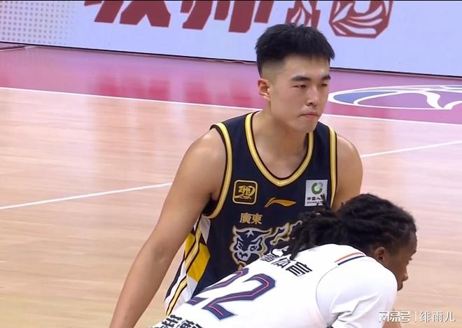 宏远“新一哥”！广东最被低估的锋卫大杀器，这可是杜锋的救世主