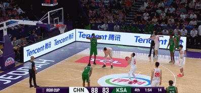 状态不佳！胡明轩登场28分钟4中0罚球3中2，仅得2分1篮板2助攻