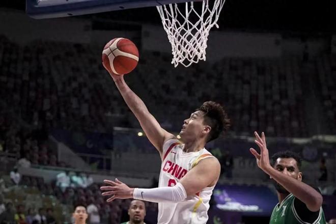 中国男篮曾98-10赢沙特，今年亚洲杯却93-88艰难取胜，原因有三个