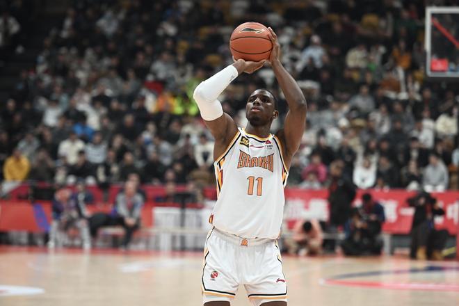 媒体人：迪亚洛去欧洲是必然 CBA合同有试用期 欧洲一签就是保障
