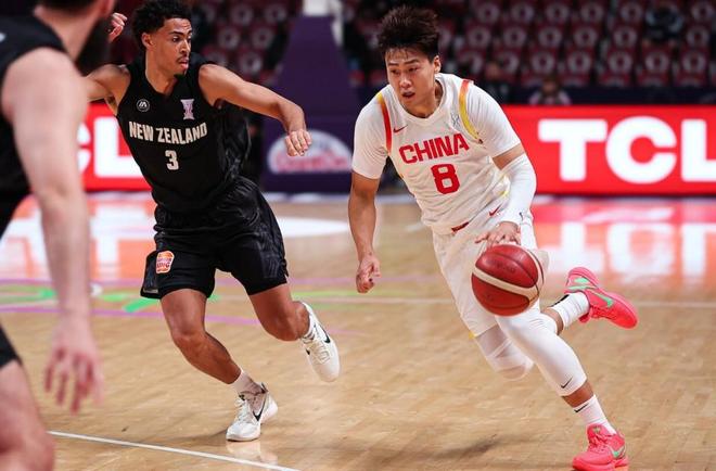 赵睿24分6助攻，中国男篮98-84新西兰，时隔10年再进亚洲杯决赛