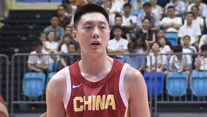 赵睿24分中国男篮打进亚洲杯决赛，中国篮球还是要靠自己