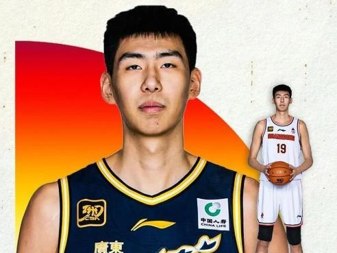媒体人：徐昕转会青岛这事是假消息，咱得先把后卫的事搞定