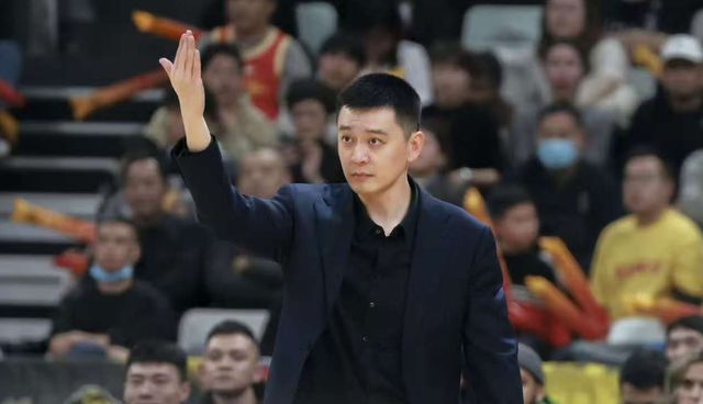正式确定！王牌后卫签约辽宁男篮，拒绝张庆鹏邀请，冲击总冠军