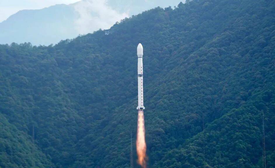 早安山东｜中国男篮1分惜败获亚洲杯亚军；成都世运会闭幕；今天山东多地有雨