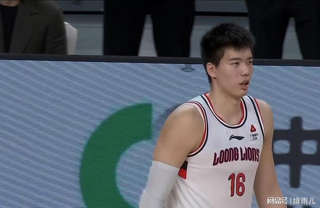 抢下焦泊乔？广东队被曝出价碾压上海男篮，筹码让广州队无法拒绝