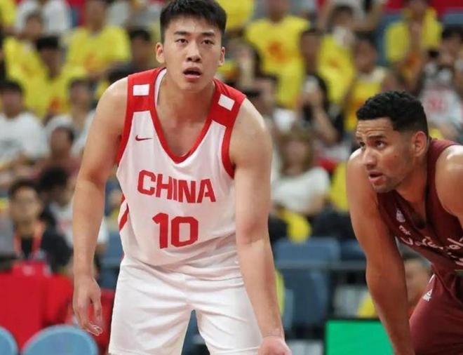 王俊杰婉拒CBA豪门上海、山西等球队，预计明年参加NBA选秀