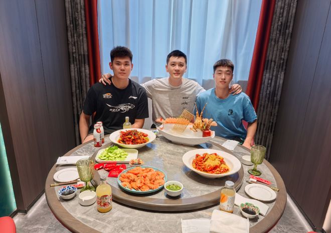 辽鲁打架后遗症！美洲杯爆发群殴让辽媒破防：这不全球禁赛三年？