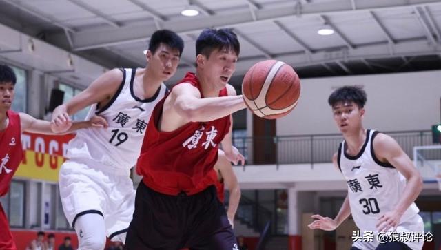 深陷离队流言！徐昕现身广东男篮U22全运阵容名单