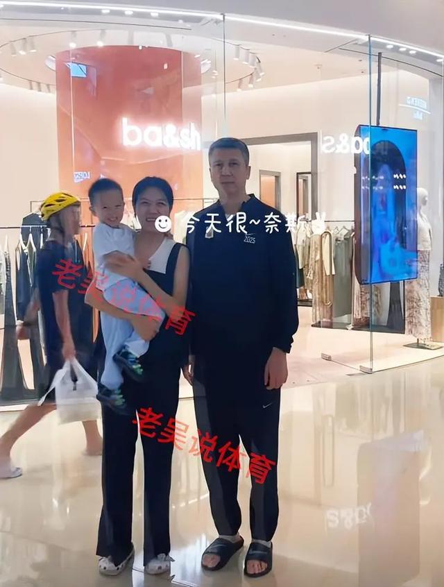 中国男篮主帅郭士强来桂林旅游啦！