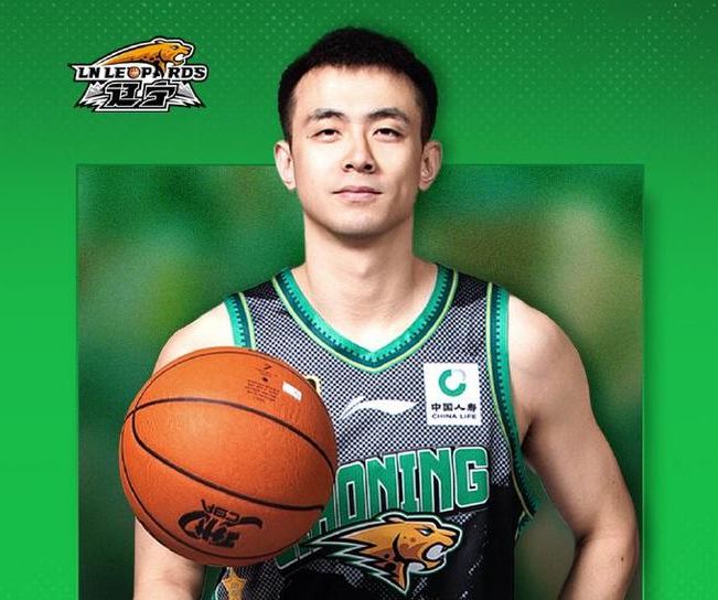 辽篮注册7人：赵继伟续约4年顶薪 张镇麟未注册被传交易去上海