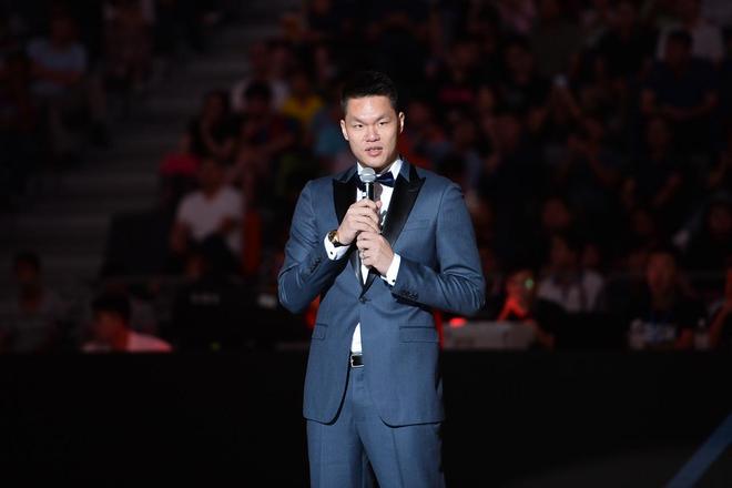 朱芳雨历年压哨抄底操作：23年赵睿单换周琦 25年换来两位国手