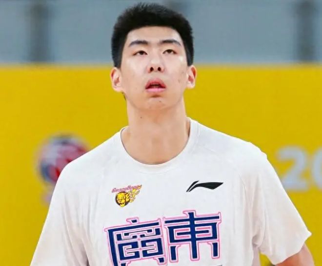 广东交易后续！周琦转会费花光，想回购徐昕，崔永熙大概率回CBA