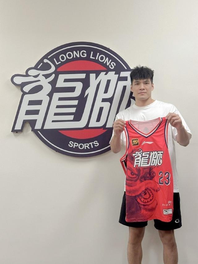 一波三折！广州之前直接报价陈国豪被北控匹配 最终三方交易如愿