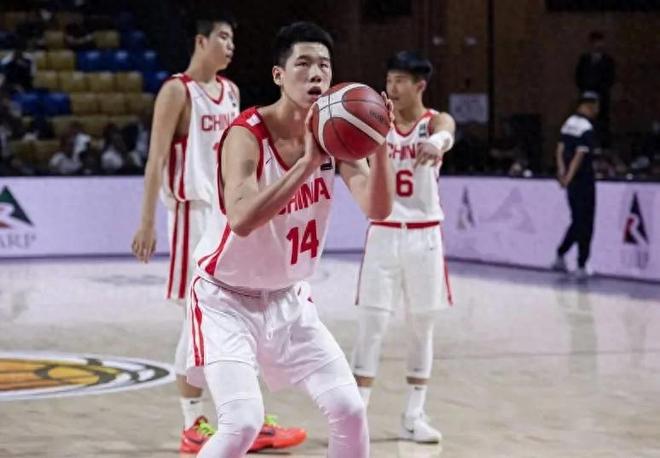97-81，中国男篮逆转韩国！下半场发力打懵对手，3场合计胜130分