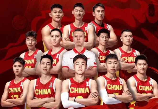 中国男篮官宣，世预赛首战韩国，周琦曾凡博复出，全力争胜！