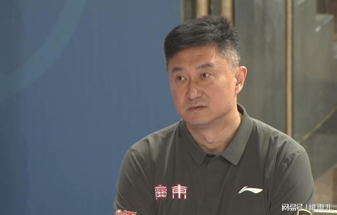 与杜锋和解！广东队拒绝放弃徐昕，朱芳雨亲承3年后将回购！