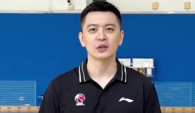 杨鸣领衔将帅6人为热身赛预热！继伟声音沙哑,姜宇星王岚嵚迎大考