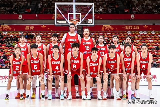 中国女篮9分完胜尤文图特引热议 杨舒予25分高效爆发获盛赞