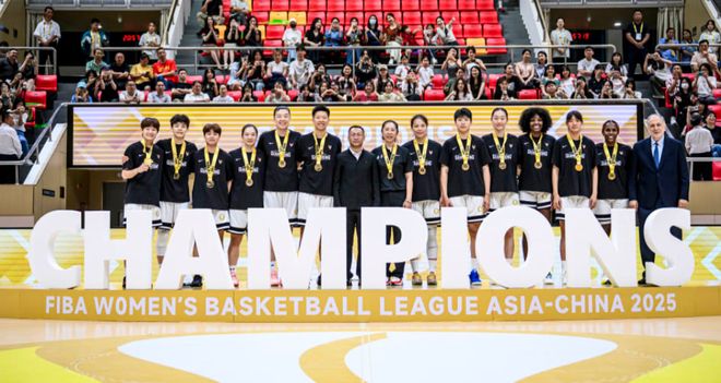 又拿MVP！杨舒予23分霸气怒吼杜锋祝贺 中国女篮核心由00后扛大旗