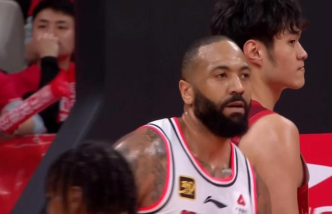 太适合广东队！NBA三冠中锋或被朱芳雨看中，杜锋的冠军拼图？