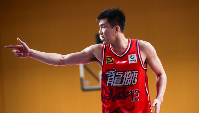 廣州開啟NBA季前賽郭艾倫遺憾缺席 奧拉迪波為何難來CBA？