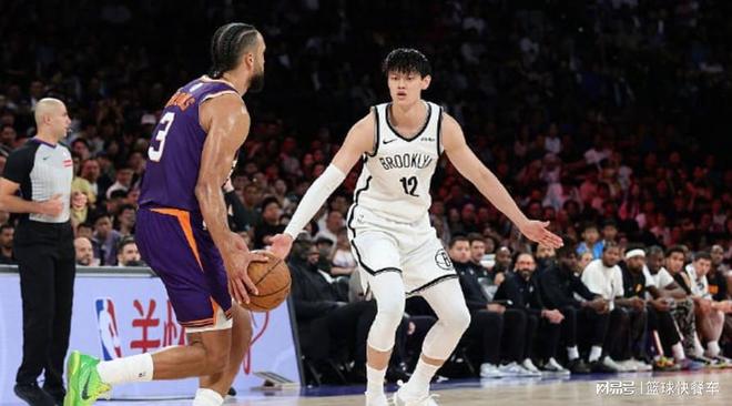0分0板0助0帽3犯！曾凡博NBA首秀太苦涩了：CBA或许更适合他？