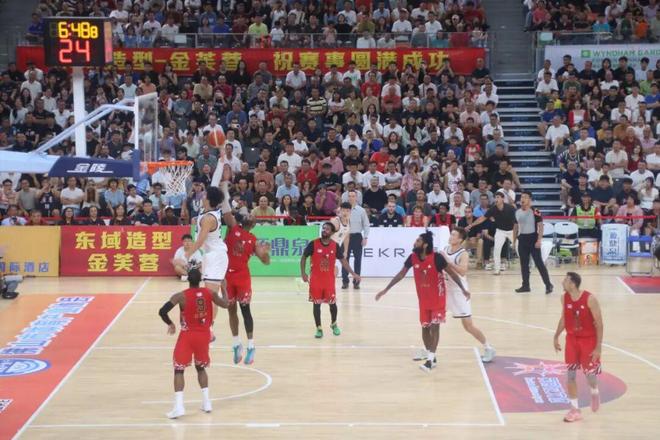 71:63！广东全运男篮在佛山力克美国ABA肯尼哈奇队