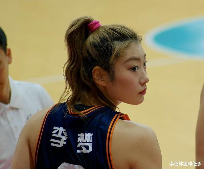 轰20+9！30岁李梦重回巅峰：女版詹姆斯大秀传球，宫鲁鸣召回她？