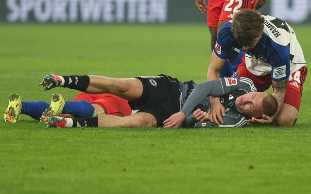 賽場急救法鷹球員，漢堡中衛(wèi)武什科維奇獲德甲12月公平競賽獎