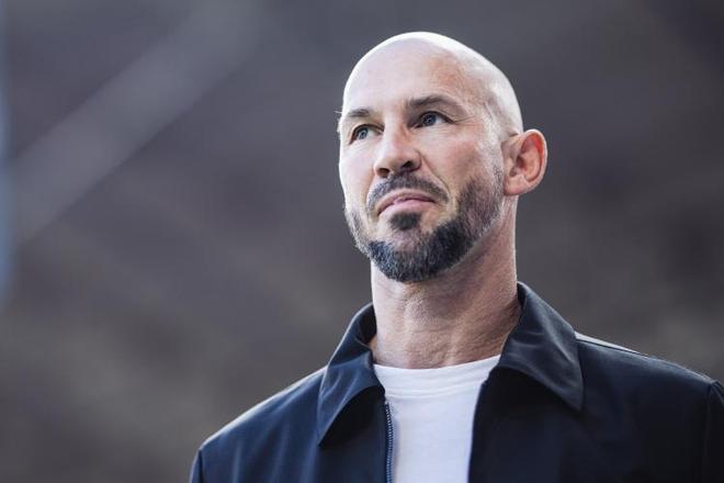 伊爾澤：從電工到帶霍村德甲競爭歐冠席位我是如何做到的？