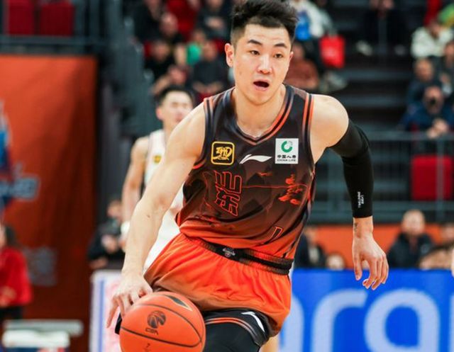 山东高速爆冷击败广厦凸显一点：中国篮球其实就是个笑话