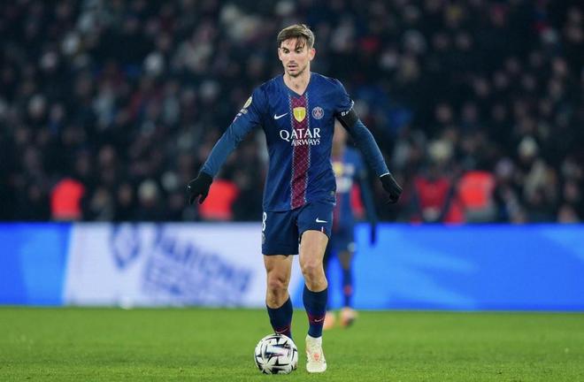 记者：法比安-鲁伊斯因左膝伤势将会继续缺席巴黎与纽卡的比赛