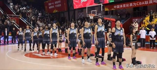 延迟一小时开赛！CBA离谱一战：吉林主场31分惨败引球迷提前离场