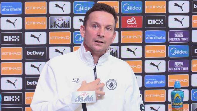 林德斯：在曼城最困难的是更新换代，我认为我们正在路上