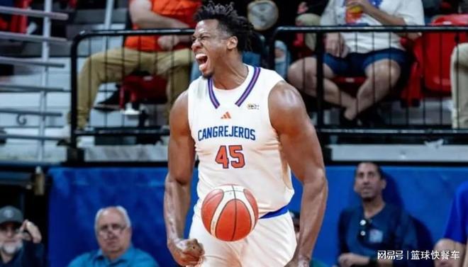 狂轰40分31板！CBA又杀出一条大鲨鱼：这2战广东被他打崩了