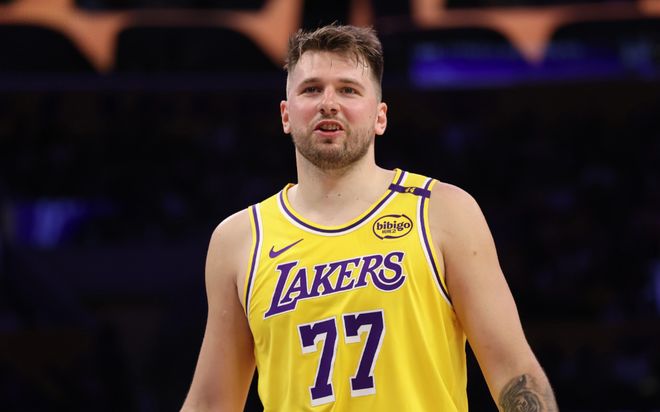 无论发生什么 我都不会被交易！盘点NBA现役5大非卖品 东契奇上榜