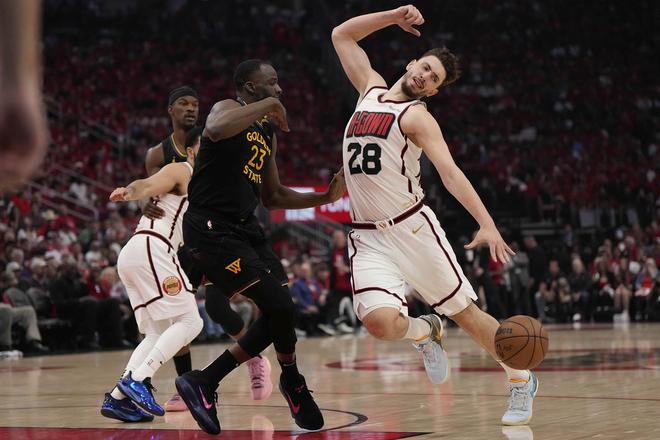 申京：从没有惧怕过与追梦对位 非要说的就是有点生气