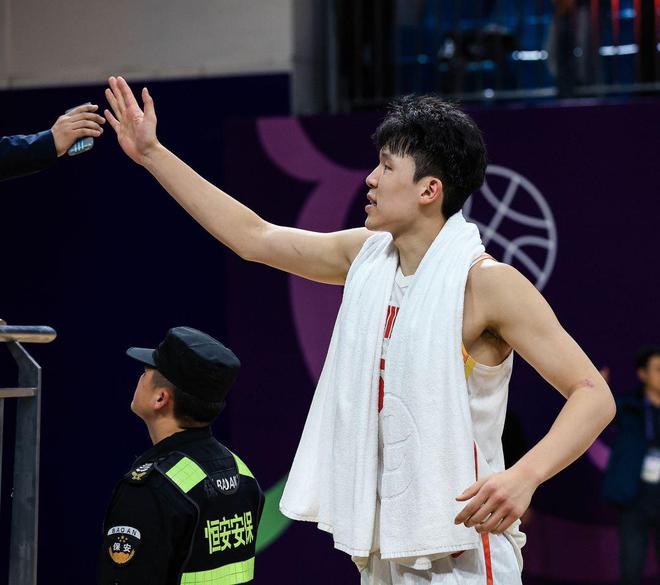 知名网站BR更新2025年NBA模拟选秀排名：快船第51顺位选中杨瀚森