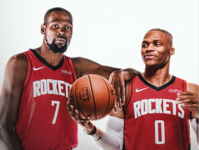 杜兰特：威少是传奇理应留在NBA 如果能和他在火箭重聚会很棒