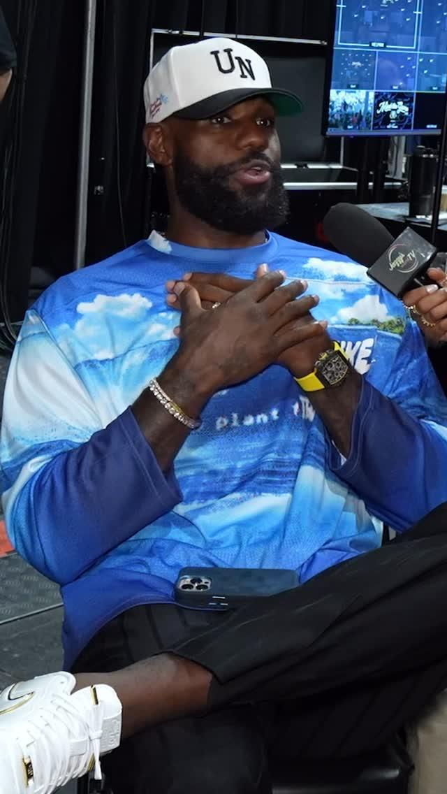 詹姆斯：我身边没有唯唯诺诺的人 如果我做得不对他们都会批评我