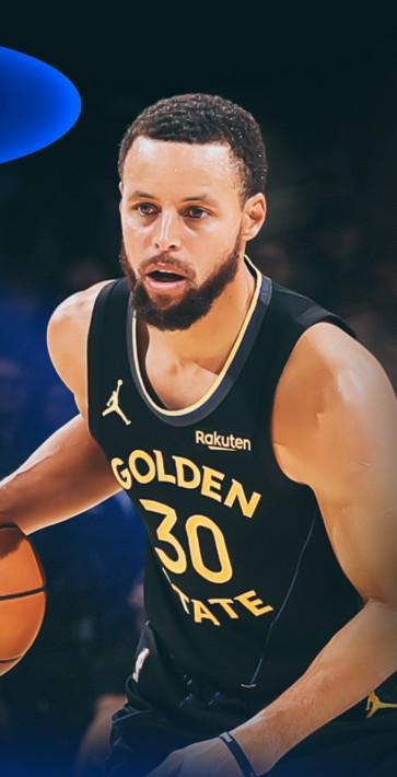 复出状态不佳，库里13中4仅得11分5犯，首节吃到生涯首个恶犯