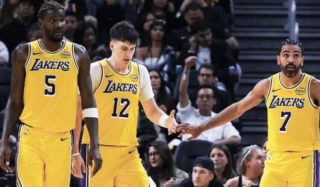 103-111！东詹缺阵，湖人季前赛两连败，勇士开门红，库里14分