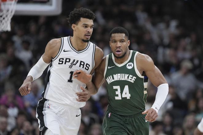 ESPN：马刺并未就字母哥的交易进行实质性讨论 而太阳则要价过高