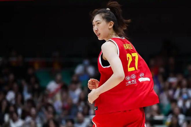 输67分，波黑教练却赞中国队一人：世界任何对手碰到她都遇到麻烦