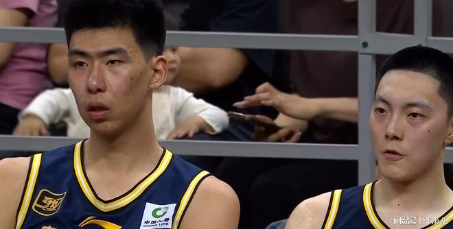 确认了！广东队迎来男篮“空间型五号位”，这可是杜锋的内线答案
